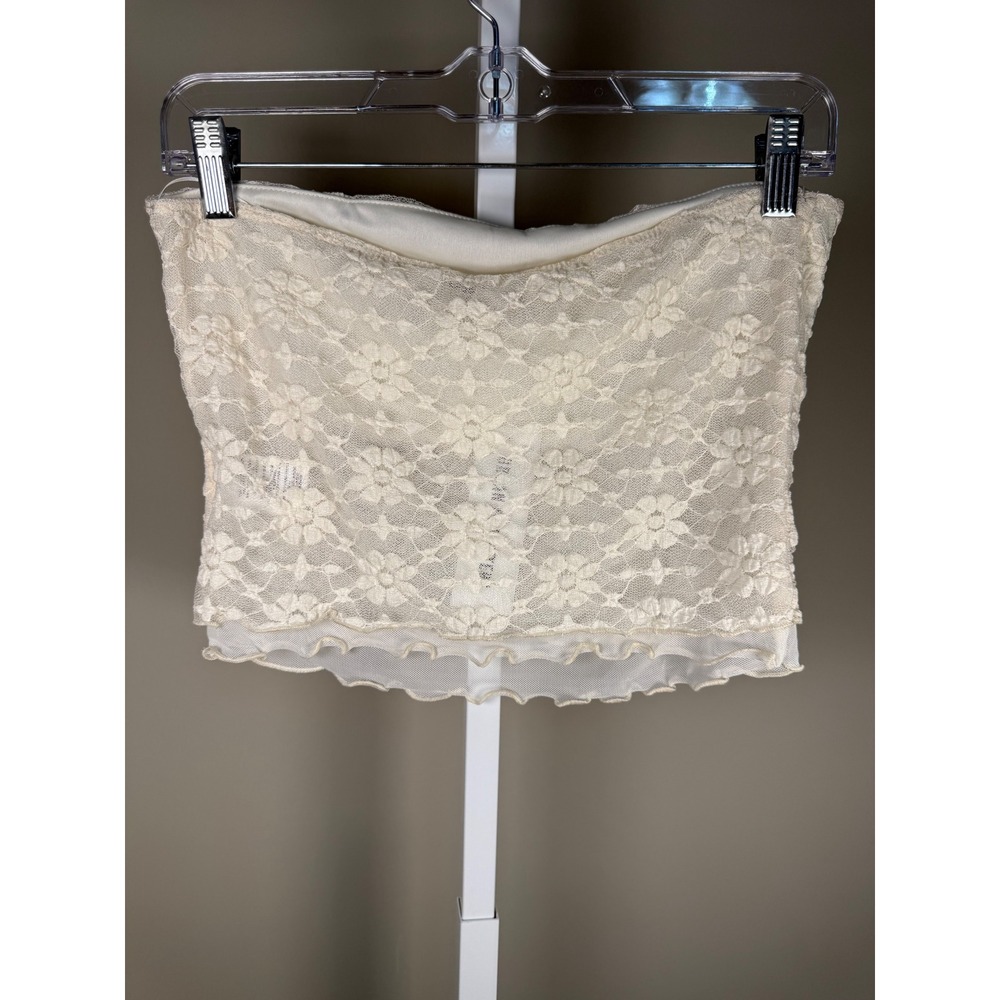 UO Kimchi Blue White Floral Lace Tube Top Coquette Fairycore NWT Large - Picture 4 of 6